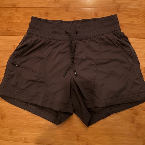 the north face women's shorts